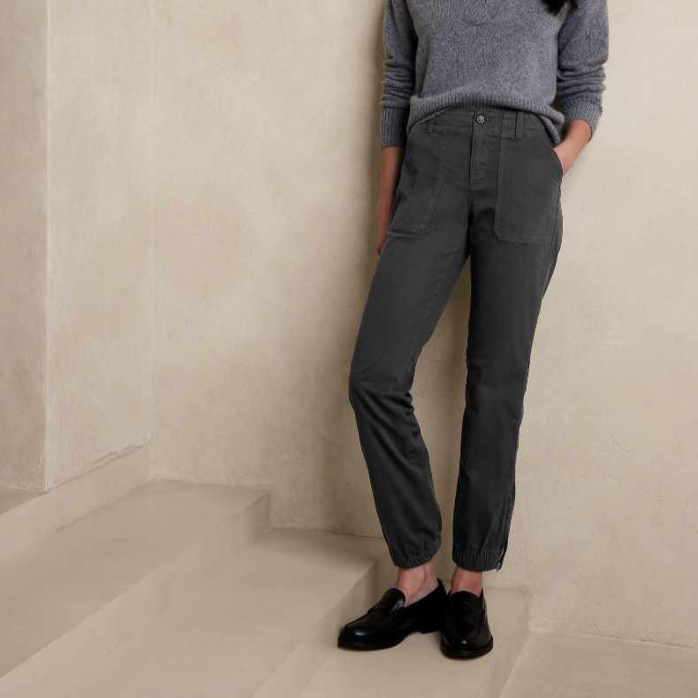 Banana Republic Slim Utility Pant in Orca Gray